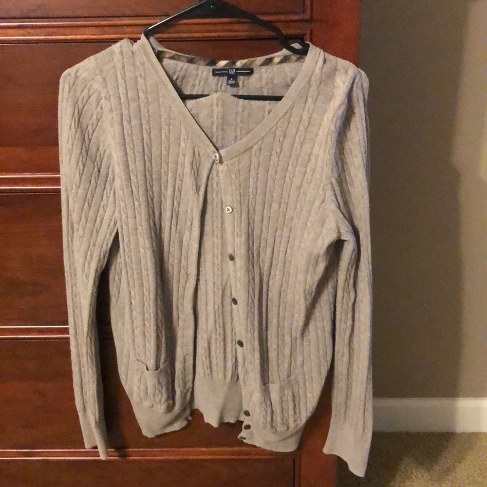Gap Women’s Cardigan Sweater